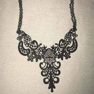 🖤black necklace, lace looking🖤